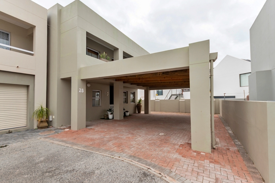 3 Bedroom Property for Sale in Waterfront Western Cape